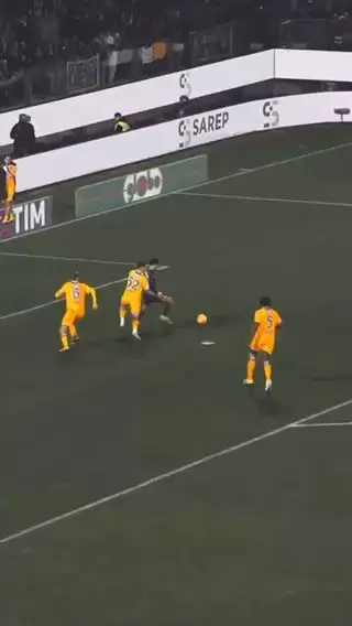  WHAT.A.SAVE.
cc: seriea
#sports