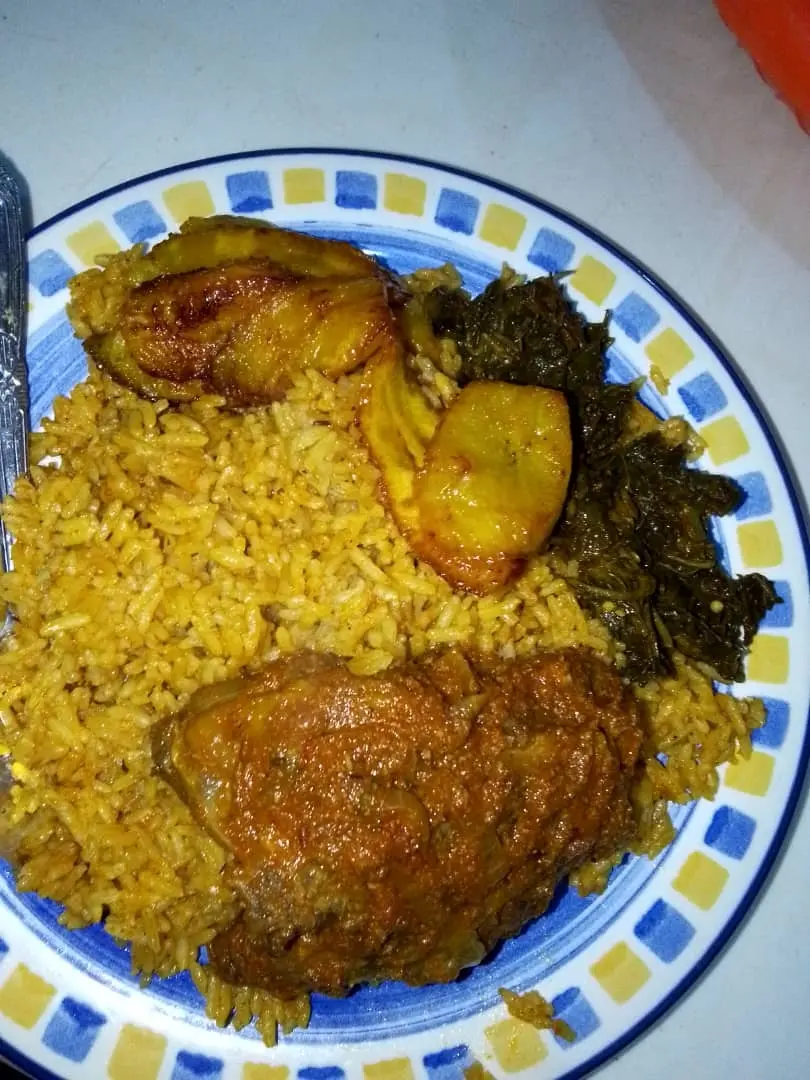 Jollof rice 