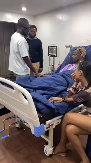  Adekunle Gold visits Khaid at the hospital