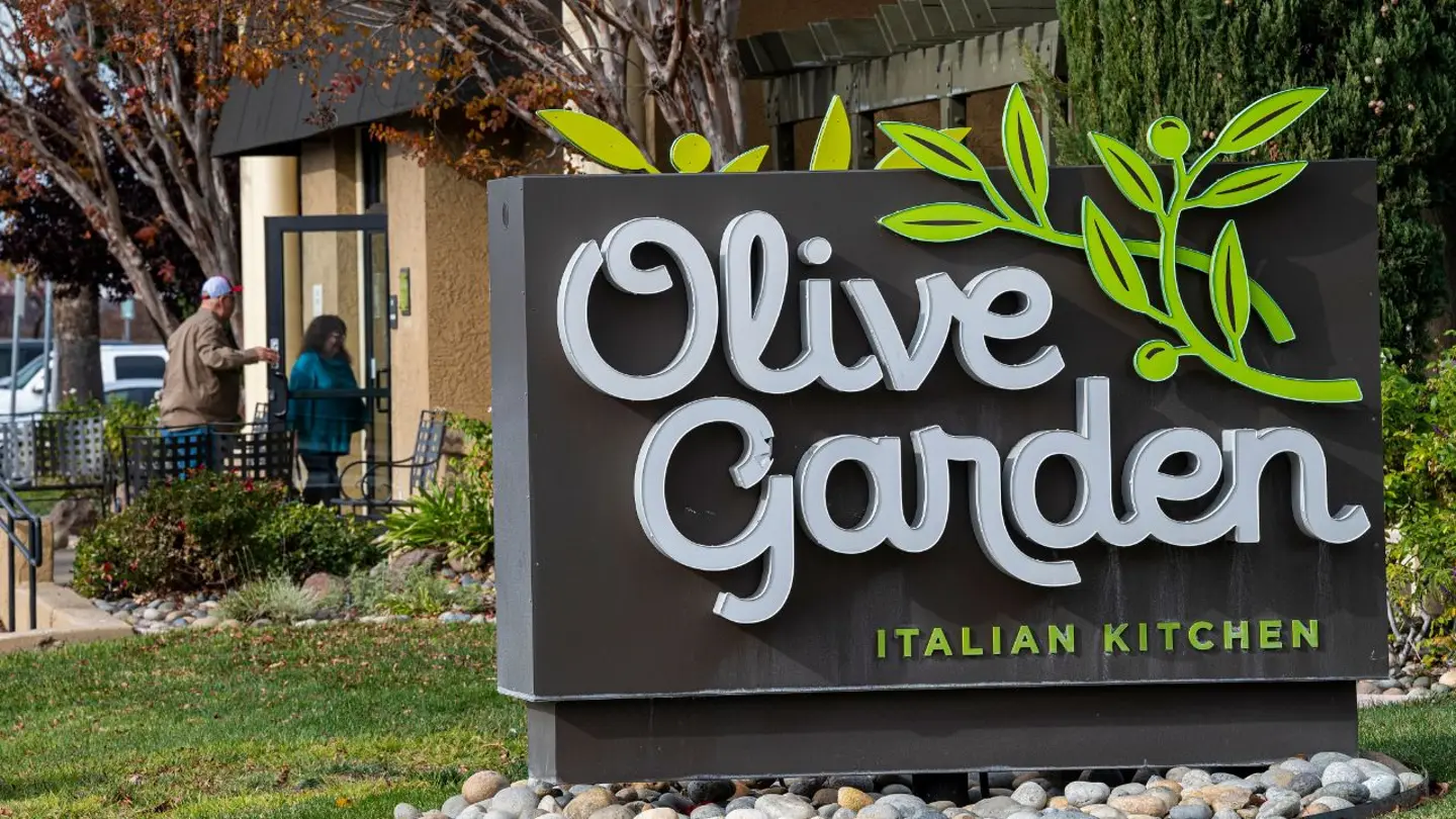 Olive Garden  to raise prices