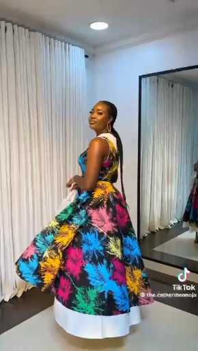 Long dress outfit idea

cc: Catherine Onoja