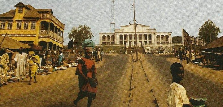 Mapo Hall, Mapo Hill Ibadan (1975)