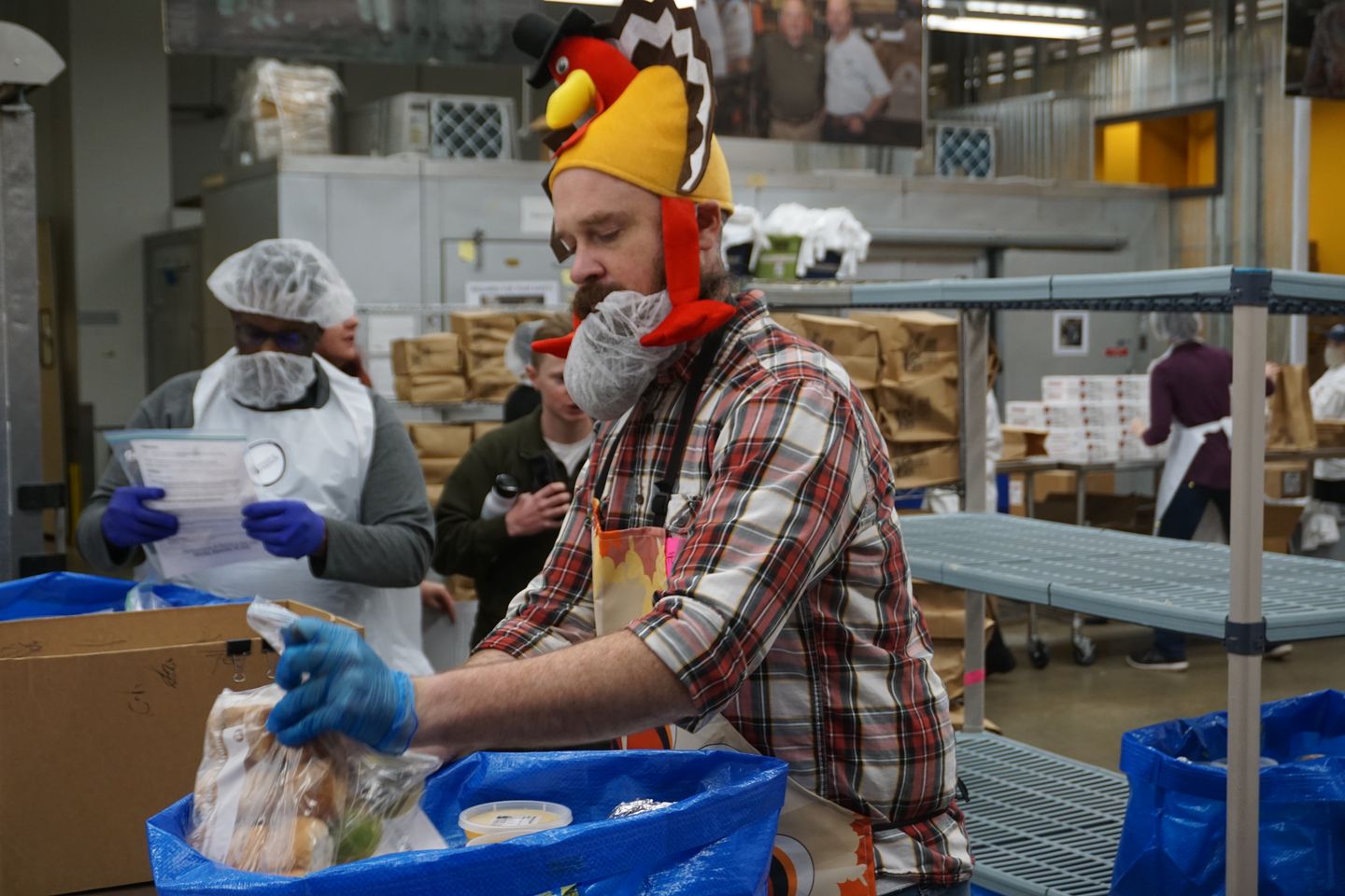 D.C. nonprofit delivers Thanksgiving meals to those struggling with cancer, organ failure