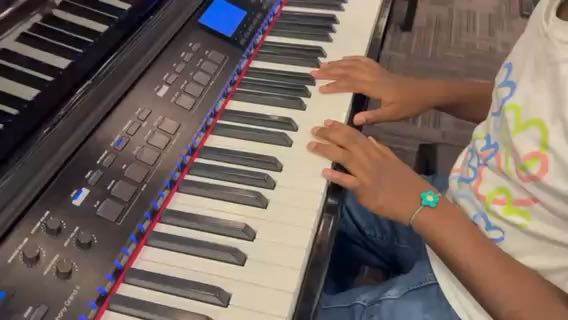 Enjoy this Beautiful Keyboard Melody