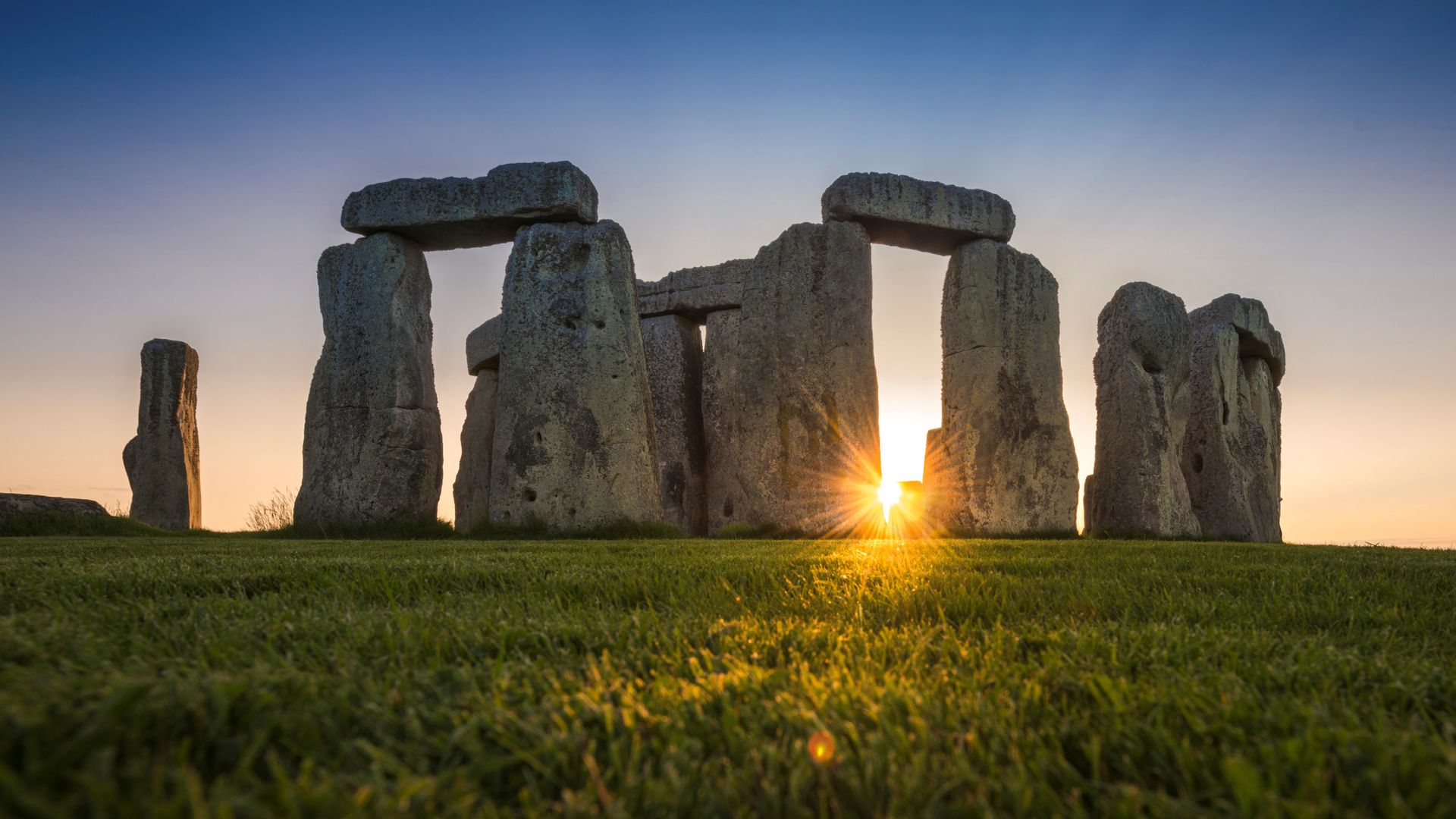 Origin of Stonehenge's stones hints at purpose of mysterious monument