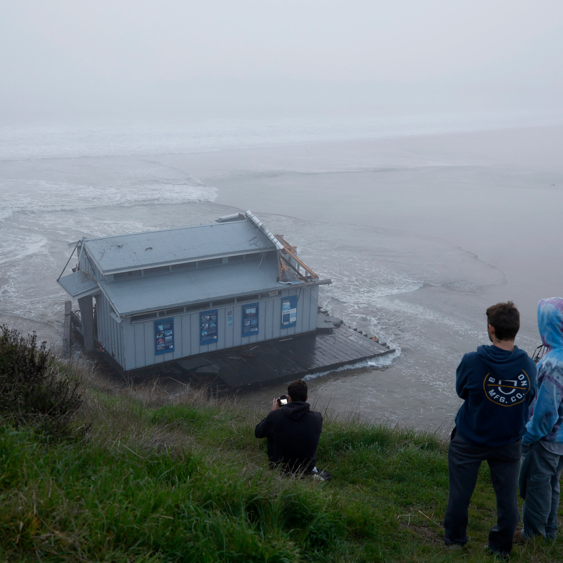 Raging Waves Batter Californias Coast and Its Beloved Piers