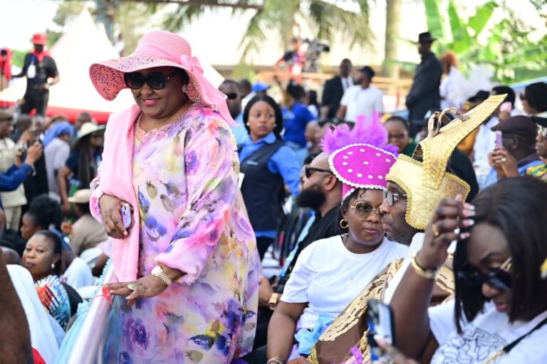 PHOTOS: Aisha Buhari graces 2024 Calabar Carnival