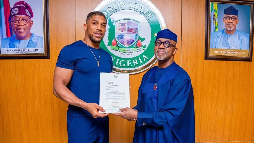 Governor Abiodun hosts Anthony Joshua appoints him Sports Ambassador