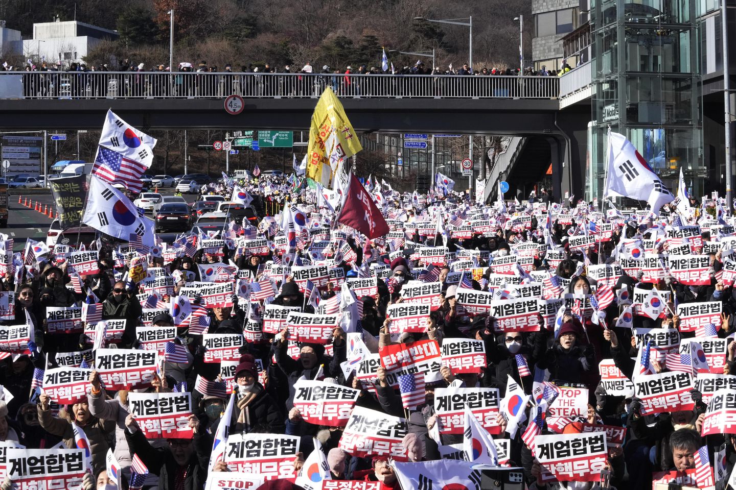 Impeached South Korean president issues defiant message as he faces possible detention