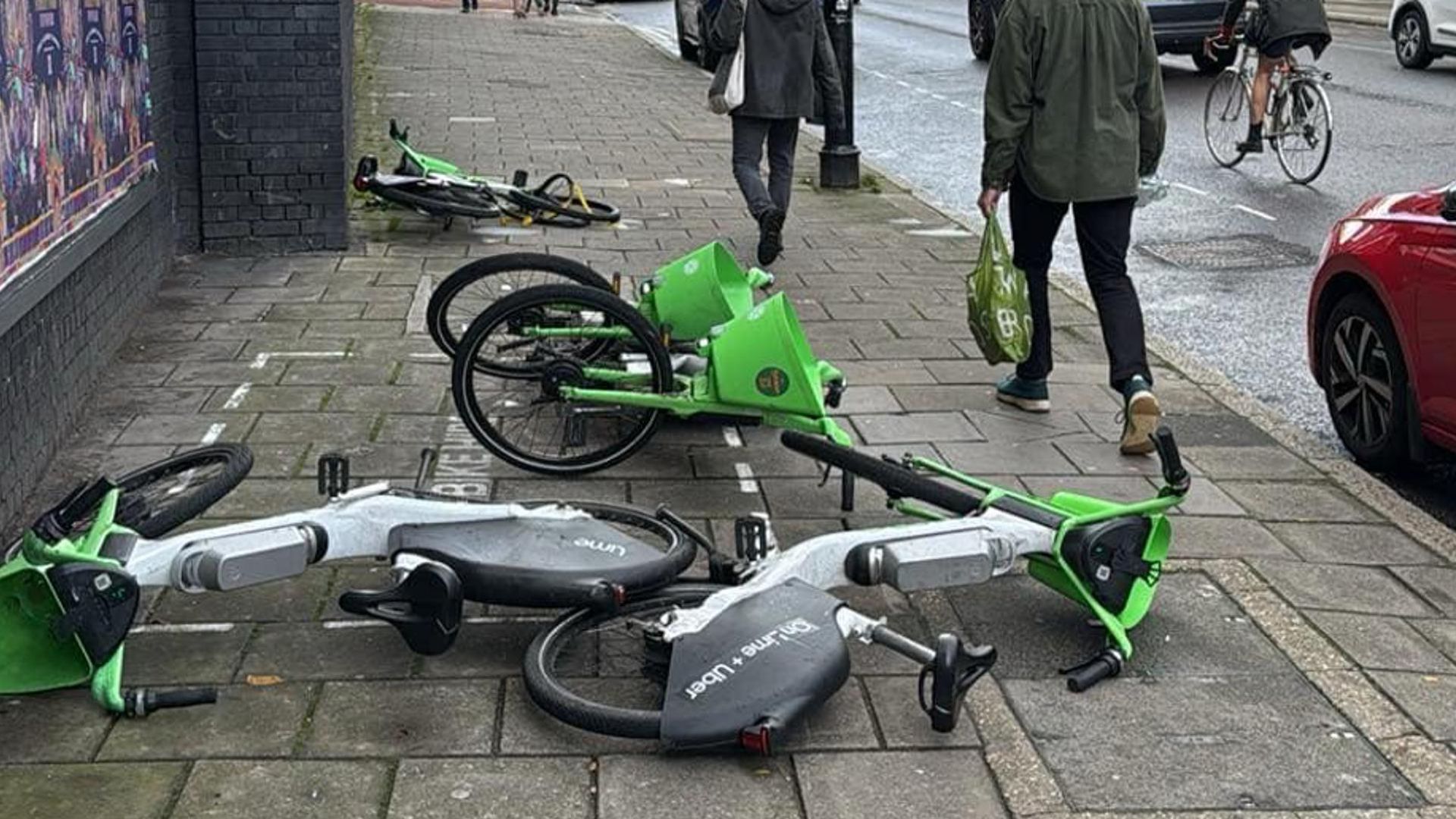 The 'serious problem' of littered e-bikes