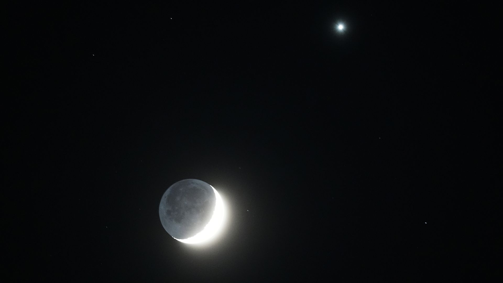 Stargazers treated to rare sight as Venus appears beside crescent Moon