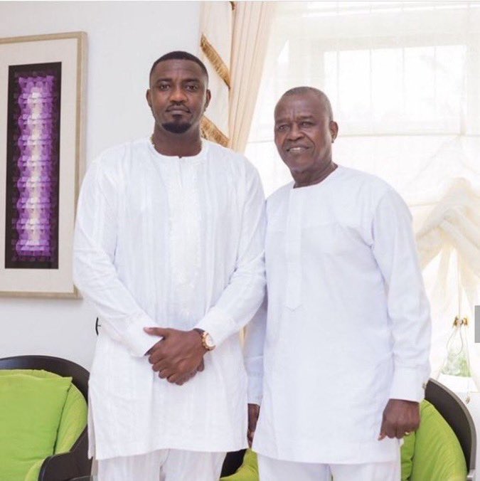 Ghanaian actor, Dumelo, announces fathers death at 75