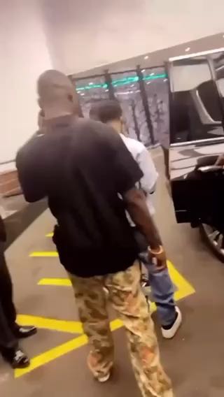  Wizkid and Yomi Sars
cc: tooxclusive_com
#music