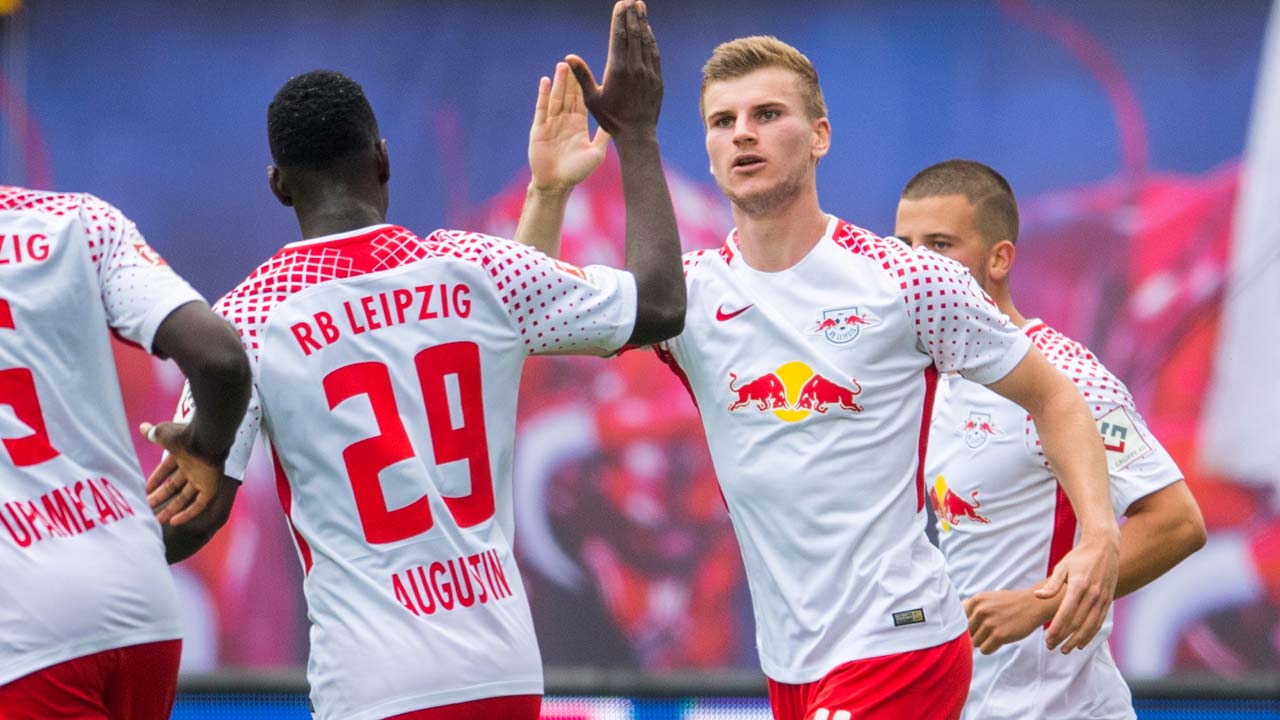 Leipzig thump Bremen as new Red Bull boss Klopp watches on