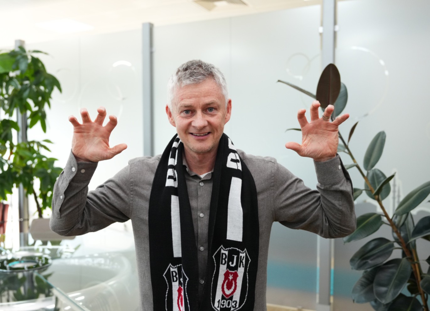 Besiktas Appoint Solskjaer New Head Coach