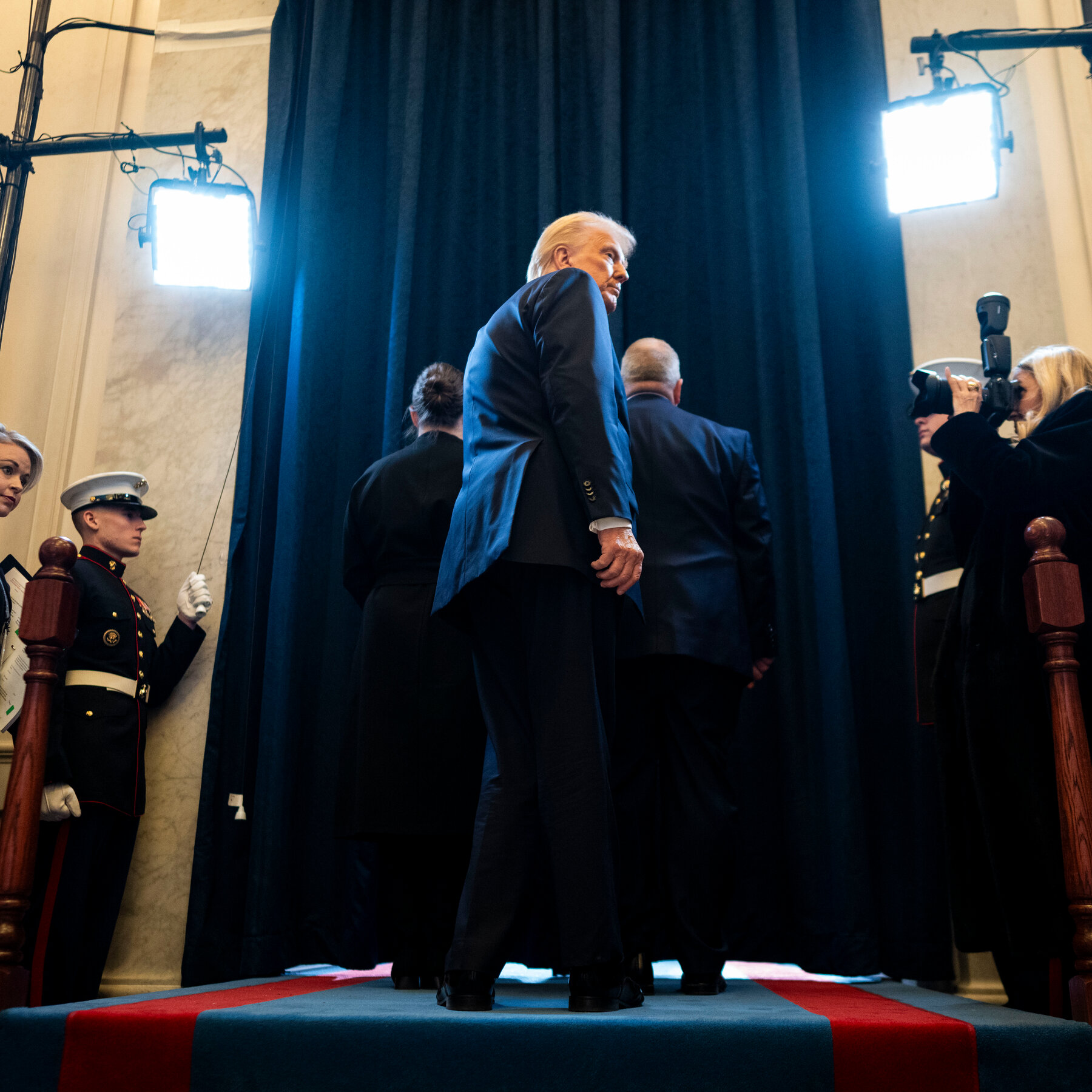 Trumps First Day in Office: Behind-the-Scenes Photos