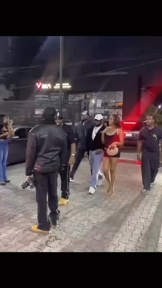  Odumodublvck black steps out with a cutie