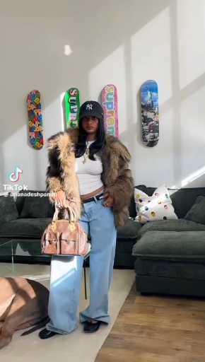 Which of the streetwear outfit is your