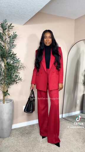 Suit outfit idea

Cc: Omokunbiife a 

Follow