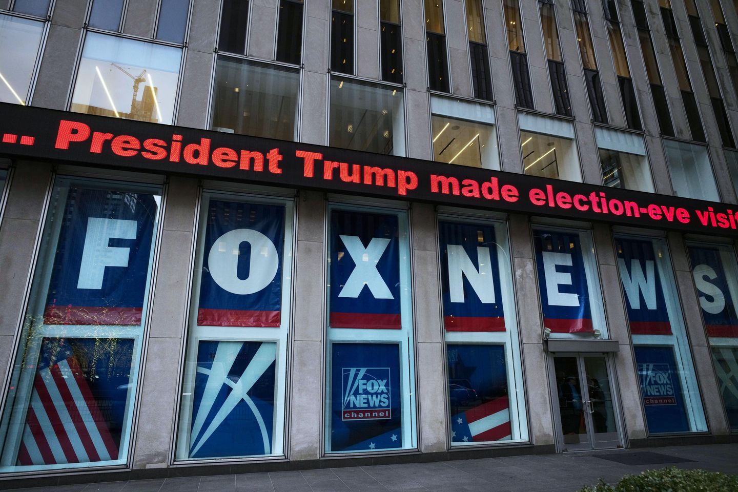 Fox News enjoys bump amid Trump 2.0 while cable competitors slump