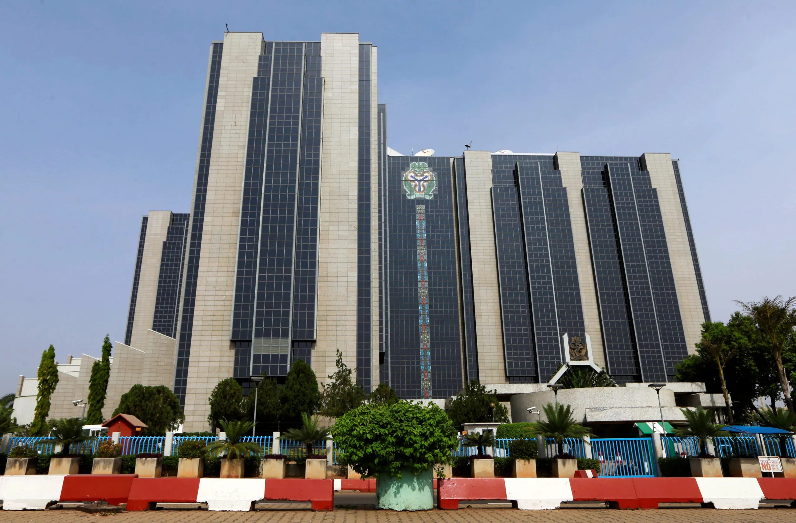 CBN retains interest rate at 27.5%