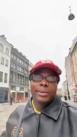  Someone in the comment section said 