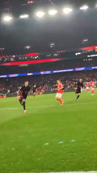  Déjà vu
cc: fcbarcelona
#sports