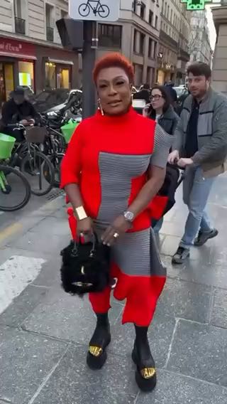  Quick fit Check with Mama Burna
cc;