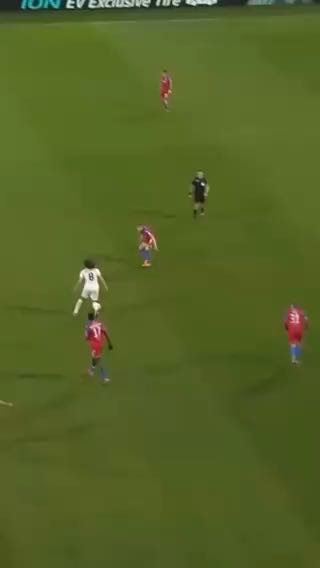  Pedro's quick feet
cc: europaleague 
#sports