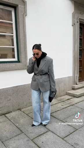 Big blazer outfit idea

Cc: Mathilderodrigues 

Follow