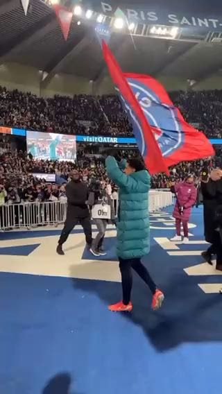  ICI C'EST PARIS
cc: psg
#sports