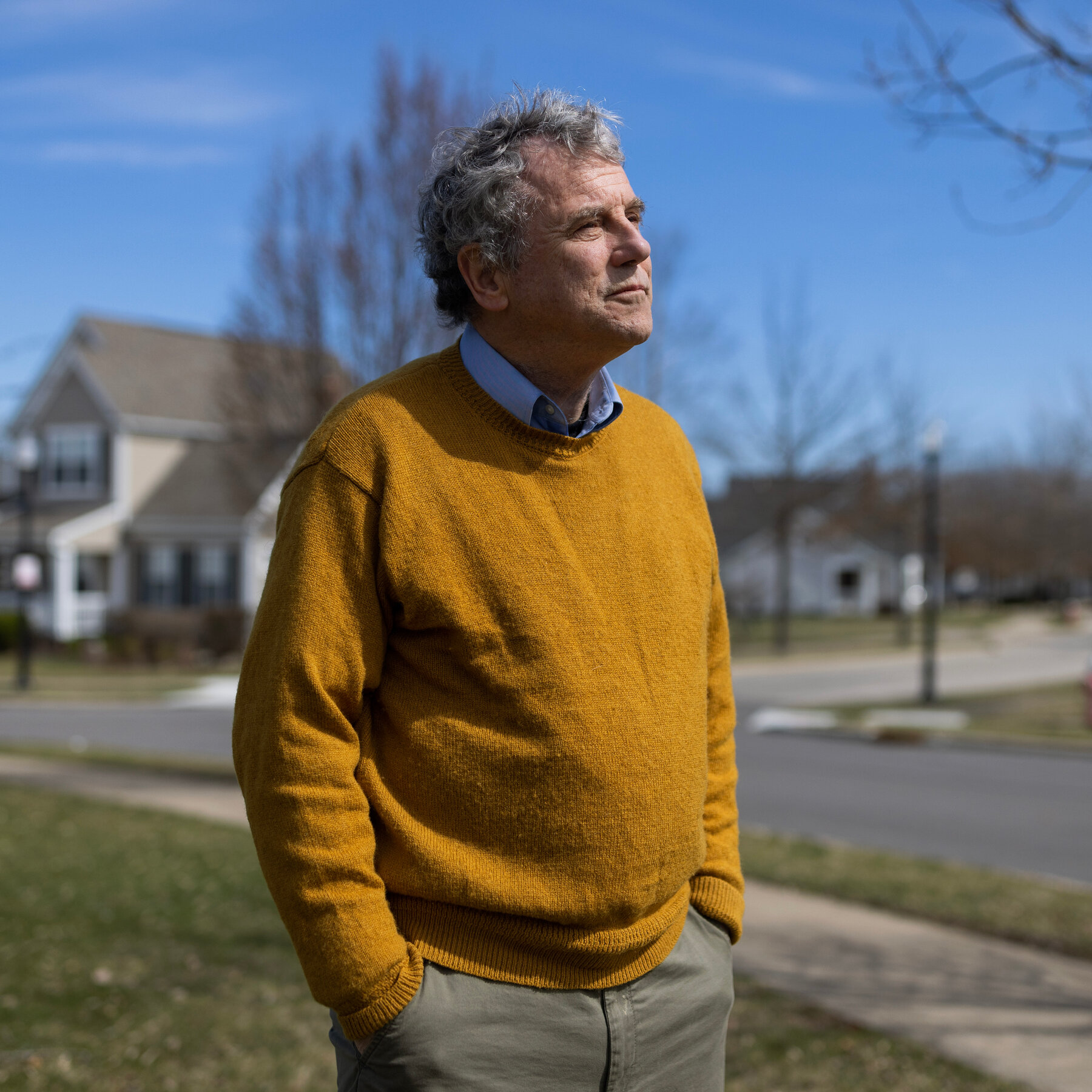 Sherrod Brown, Weighing a 2026 Senate Bid, Starts a Workers Group