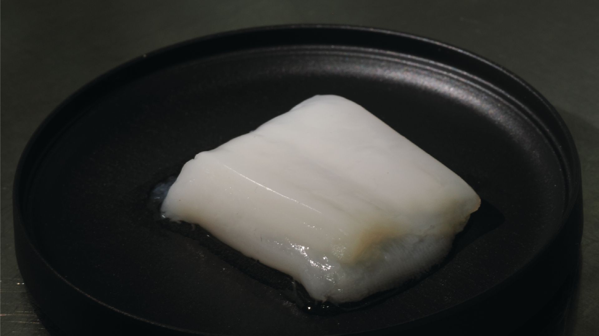 Scientists create lab-grown chunks of chicken in 'breakthrough' that could pave way for larger cuts of meat