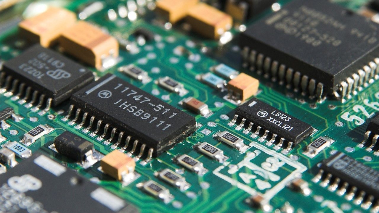 Analyst claims tariff chaos triggers memory product stockpiling