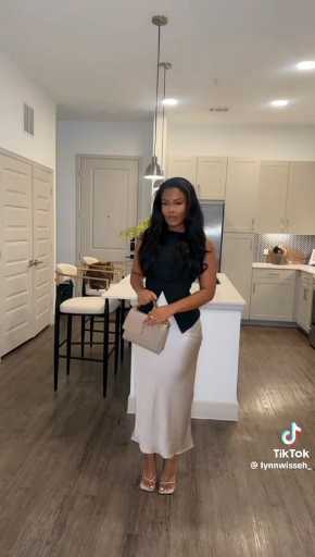 How to style a satin skirt 

Cc: