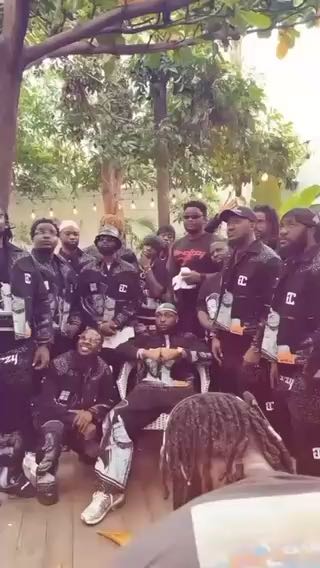  Davido and geng in 5IVE merch
cc: