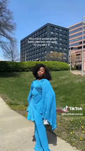 Sunday  outfit idea

Cc:Kuntakunna

Follow our page