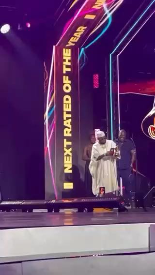  Davido Excited To Announce
OdumoduBlvck As Winner