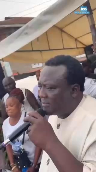 Alhaji Saheed Osupa, the King of Fuji