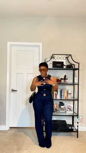 Casual outfit idea

Cc: Itsmayraela 

Follow our