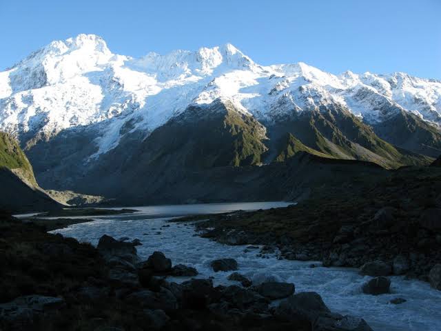 Rwenzori Mountains: The Mountains of the Moon