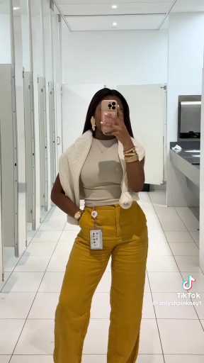 Office outfits ideas
Cc:Aniyhpinkney
Follow our page