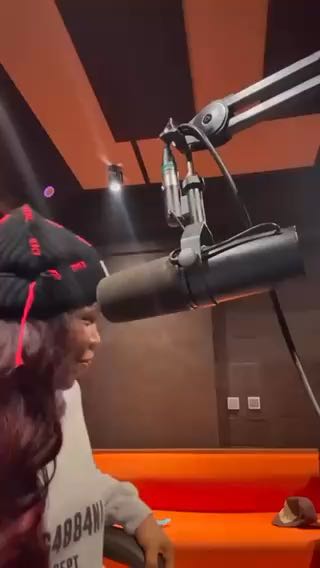 REST ON MRS CHRISTY
cc: kizzdaniel
#music