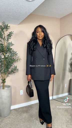 Blazer outfit idea

Cc:Omokunbiife

Follow our page