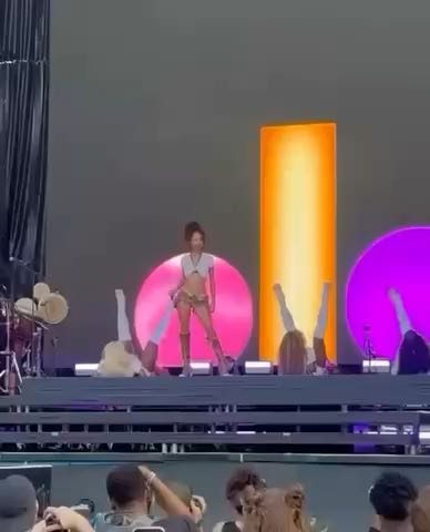 Tyla performing