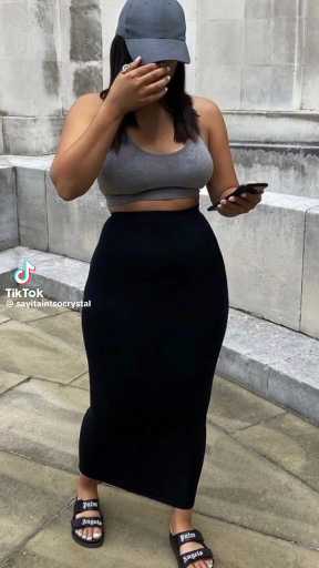 Crop top and maxi skirt outfits ideas