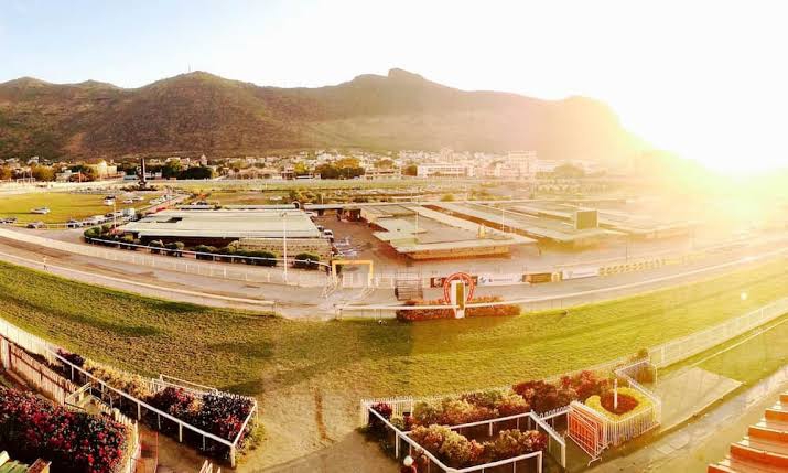 Champ de Mars – Where Hooves, Heritage, and History Collide