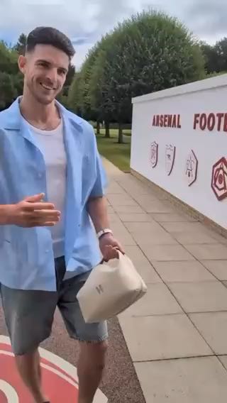 awwnnnn
cc: arsenal
#sports