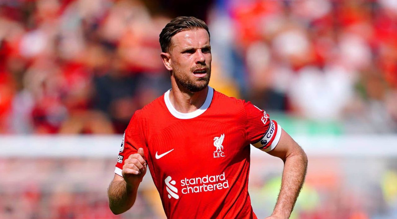England midfielder Henderson joins Brentford
