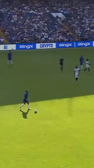 Cherry on top.
cc; chelseafc
#sports